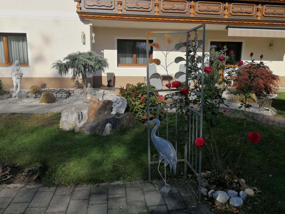 Oranhof Farm stay Velden am Woerthersee